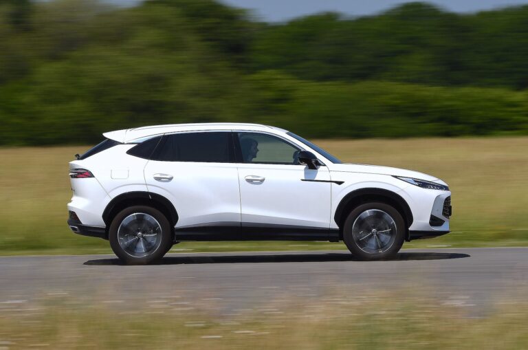 Voitures d'entreprise bon marché pour la taxe de bik qui ne sont pas entièrement électriques