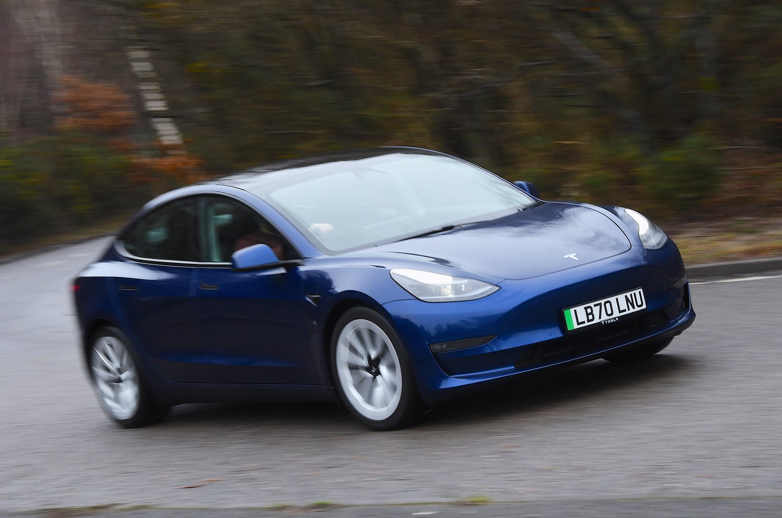 Tesla Model 3 Electric Executive Car Courring Tesla Model 3 Electric Executive Car Courring