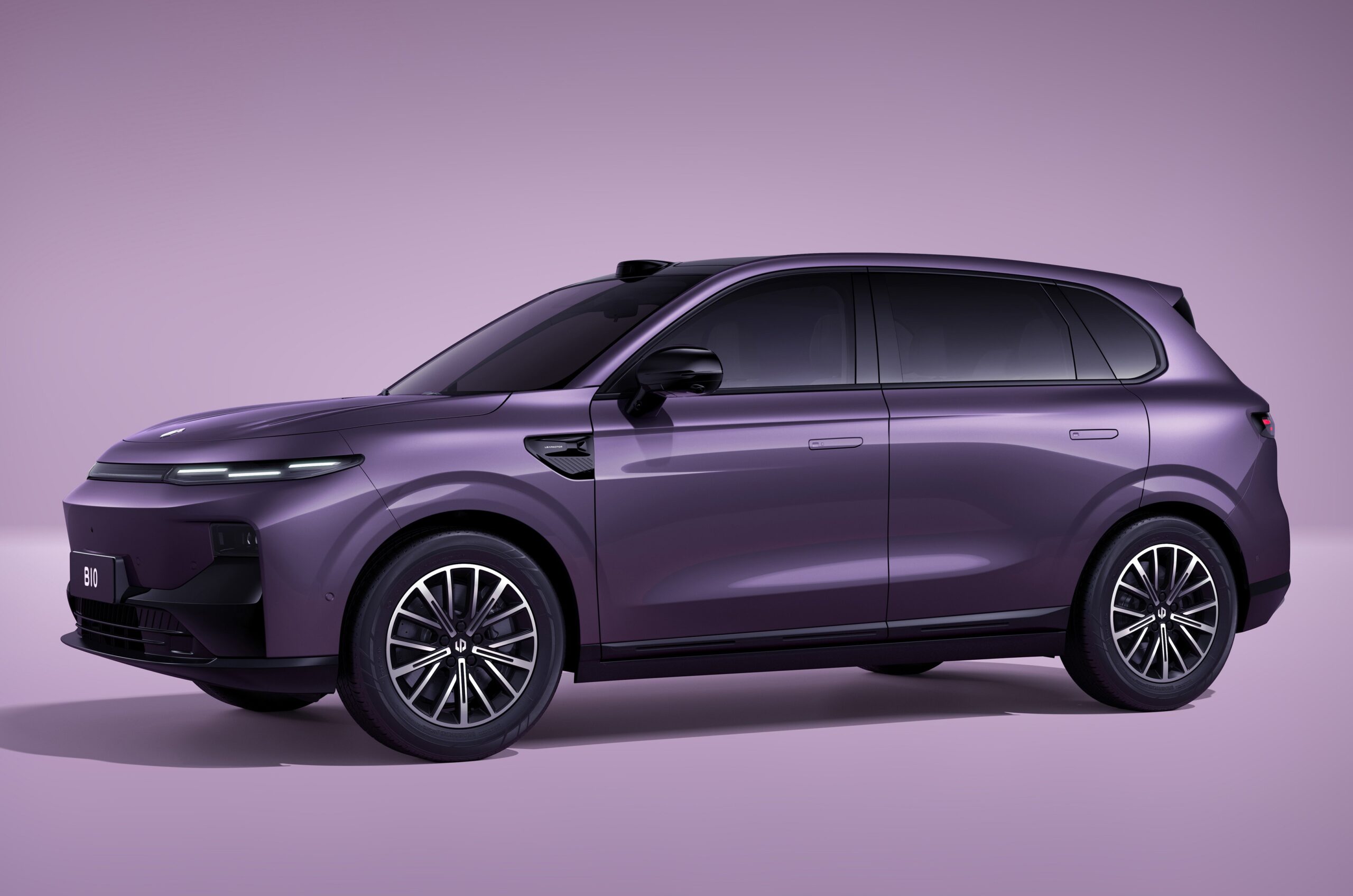 2025 Leapmotor B10 SUV électrique pour offrir une portée de 269 milles