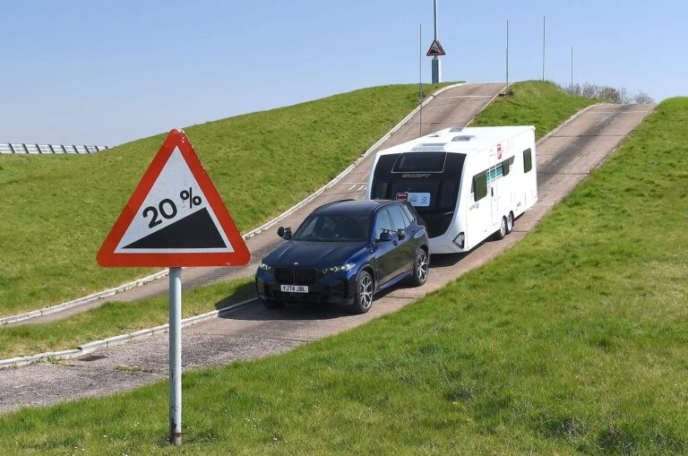 Meilleures voitures pour remorquer des caravanes – les meilleures voitures de remorquage à acheter aujourd&rsquo;hui