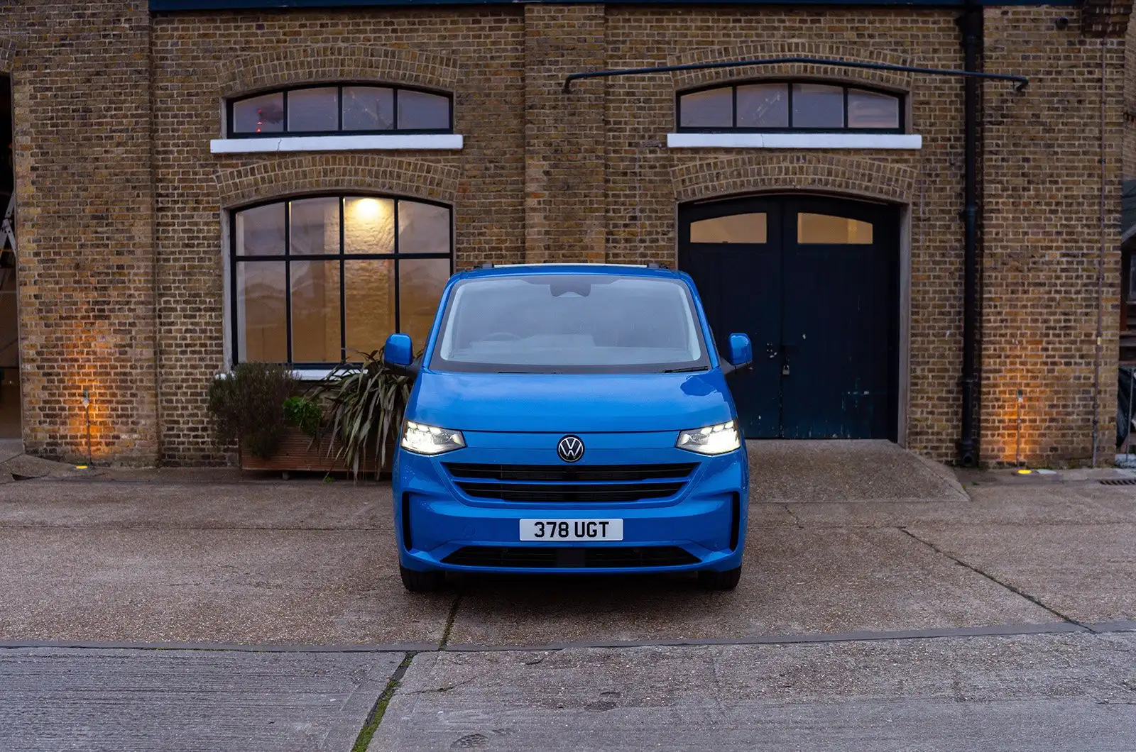 WhatCar? logo