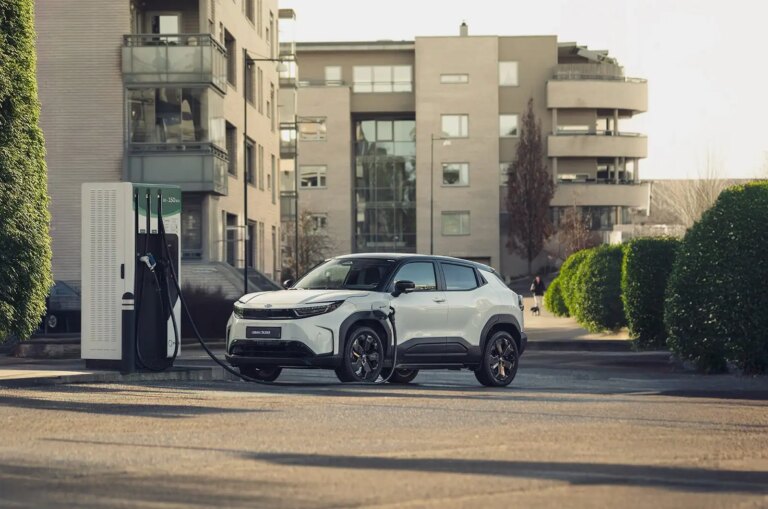 Pourquoi le Toyota Urban Cruiser devrait figurer en tête de votre liste d’achats de voitures citadines électriques