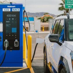 Walmart et Ionna lancent-ils une guerre des prix sur la recharge rapide des véhicules électriques ? On dirait bien que oui