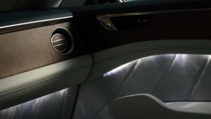 Qui a besoin du cuir ? Bentley proposera des sièges en laine mérinos dans son premier véhicule électrique.