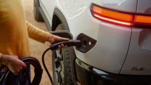 Les résultats sont là : remplacer sa voiture à essence par une voiture électrique est meilleur pour le climat