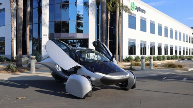 Aptera révèle le secret de fabrication de son véhicule électrique solaire en Chine