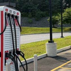 Wawa lance sa propre marque de bornes de recharge pour véhicules électriques (en quelque sorte)