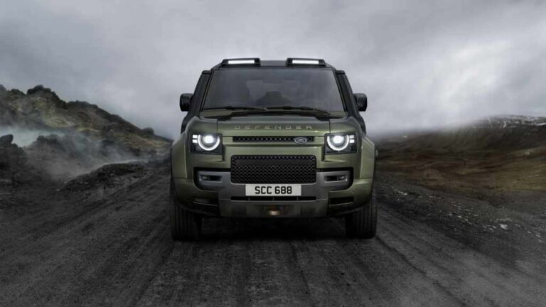 Le Defender électrique de Land Rover a été retardé de deux ans, selon un rapport
