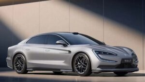 La recharge ultra-rapide dégrade-t-elle la batterie d&rsquo;une voiture électrique ? BYD l&rsquo;a testée 350 fois en 9 jours