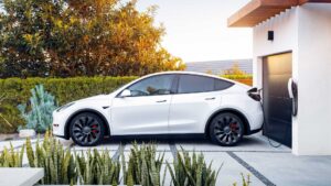 Cette Tesla Model Y de 3 ans a parcouru 160 000 km avec peu de charges rapides : comment la batterie a tenu